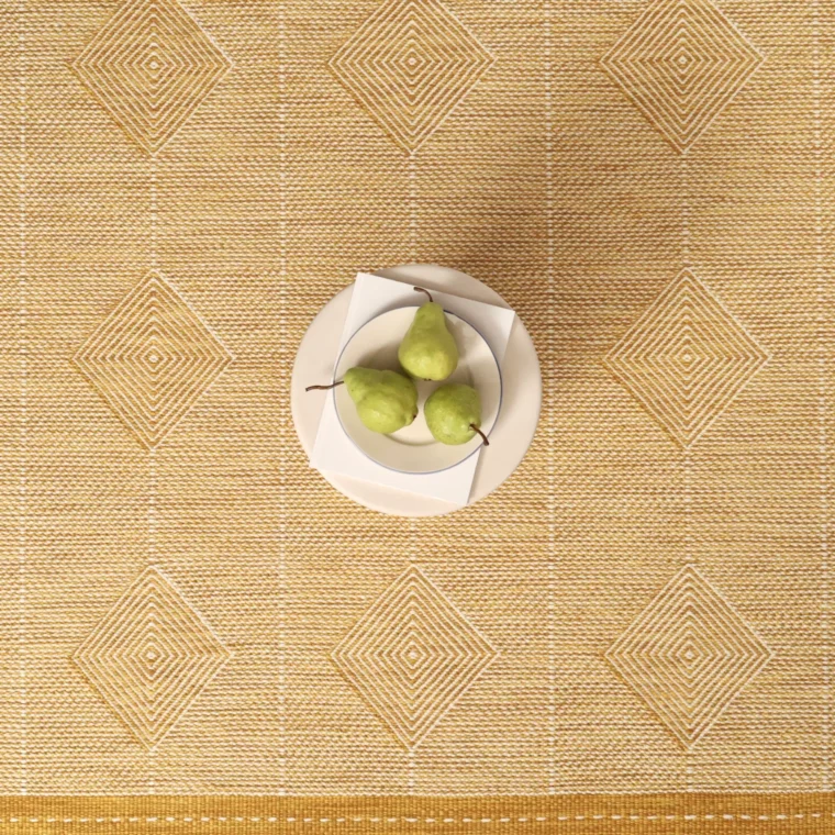 ECloth Large Diamond Marigold Quick Ship Styled 16