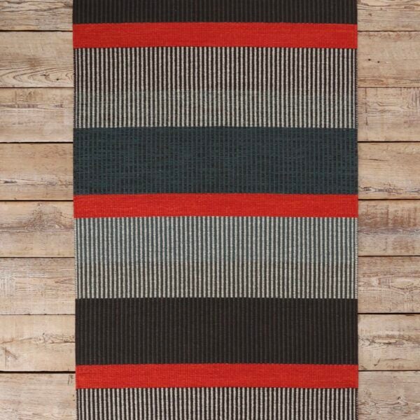 Hagga 3 Color Stripe EERUG1000781