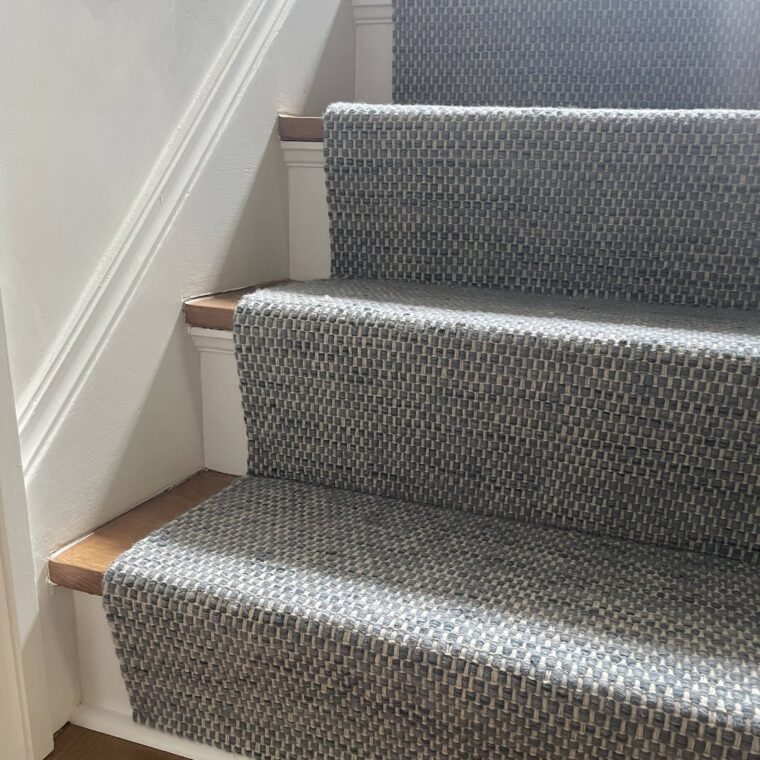 ECloth Pebble Weave Stair Runner & Landing Detail