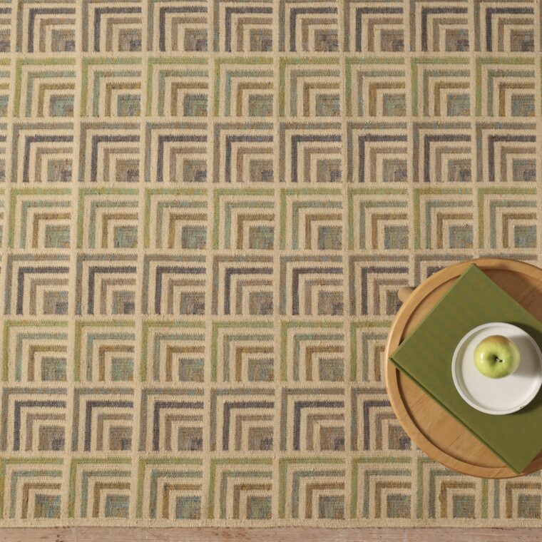 ECloth_Ludlow Checks Complex Dhurrie_Aspen Styled