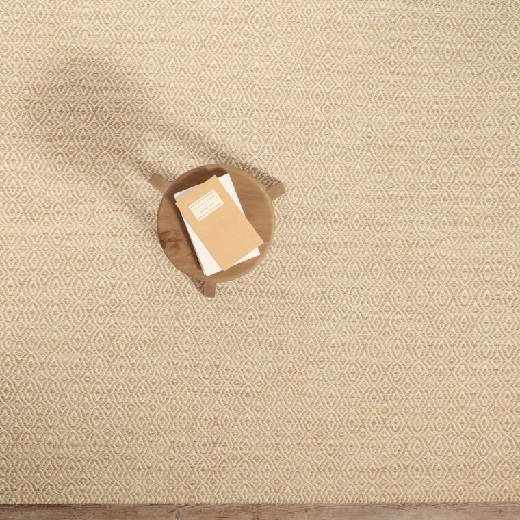 ECloth Stockel Biscuit Cream Styled Cropped