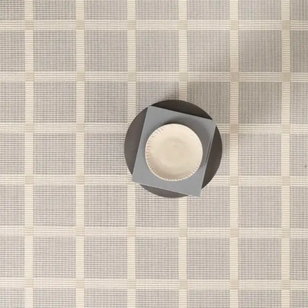 Medium Grid Blue Grey Strie, Cream EERUG1001110-2