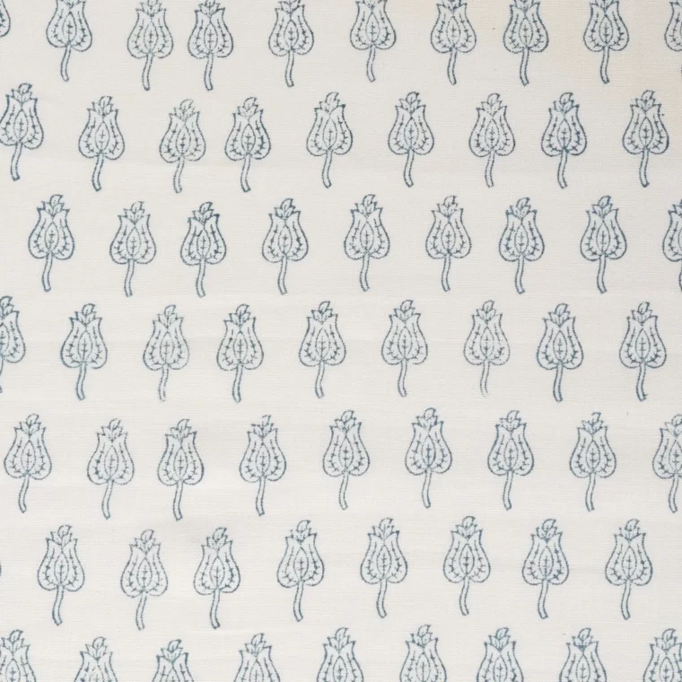 Indigo on White EE5068L/01