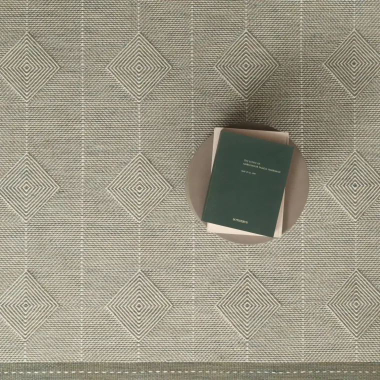 ECloth Large Diamond Seaglass Quick Ship Styled 12