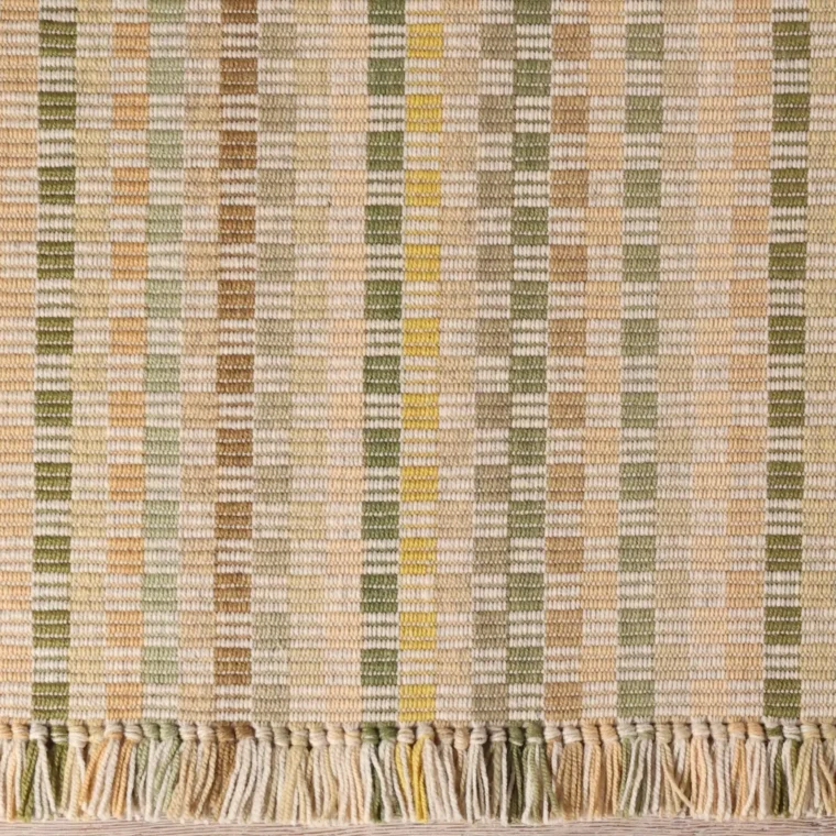 MS Mosaic Squares Pomelo with Fringe 4