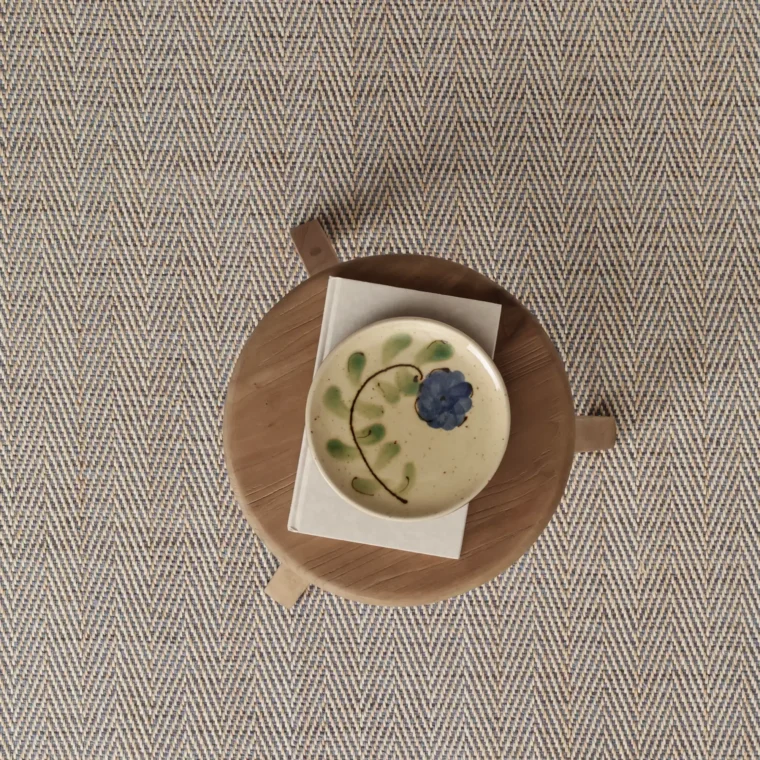 Teff 3″ Reverse Twill Lavender Strie Styled 34