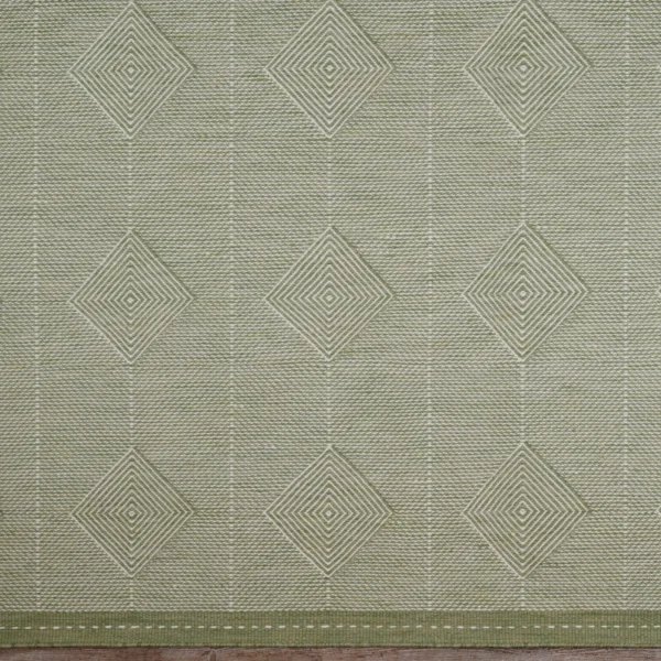 Large Diamond Green & White EERUG1001371 | 40% OFF
