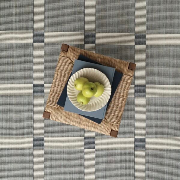3" Grid Blue Thistle EERUG1001160