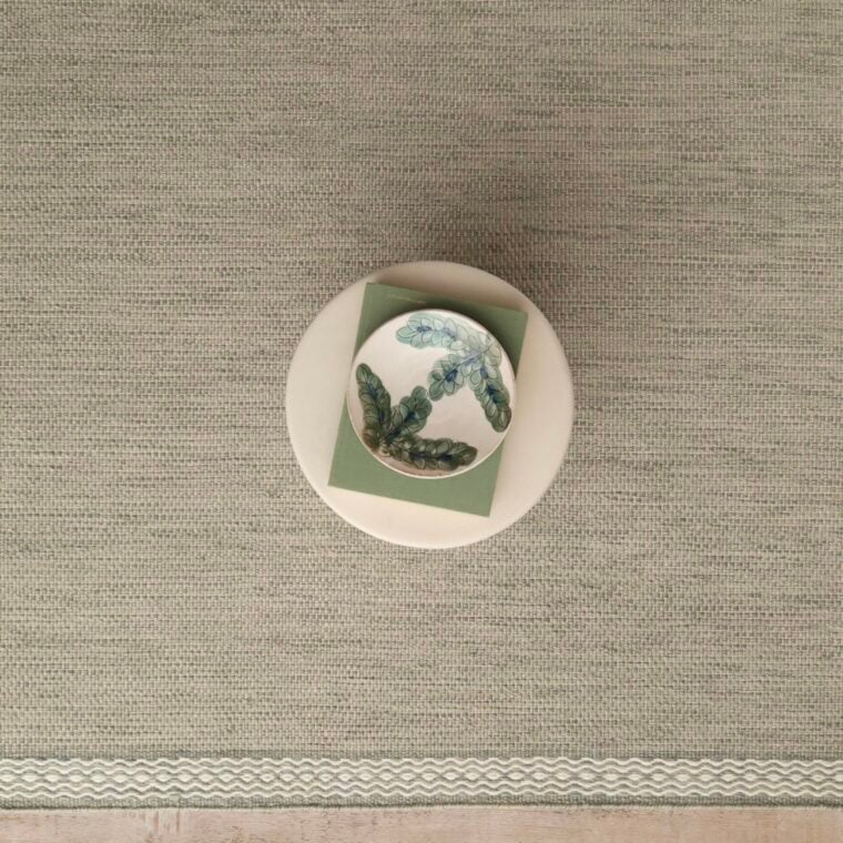 ECloth Pebble Weave with Chevron Header Grey, Cream Styled 8