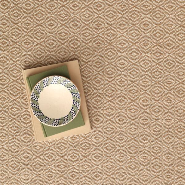 Volland Saddle, Silver Undyed Fleece EERUG1001227-3