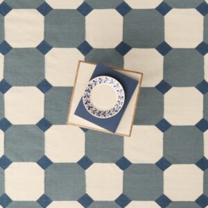 Modern Octagon EERUG1001658