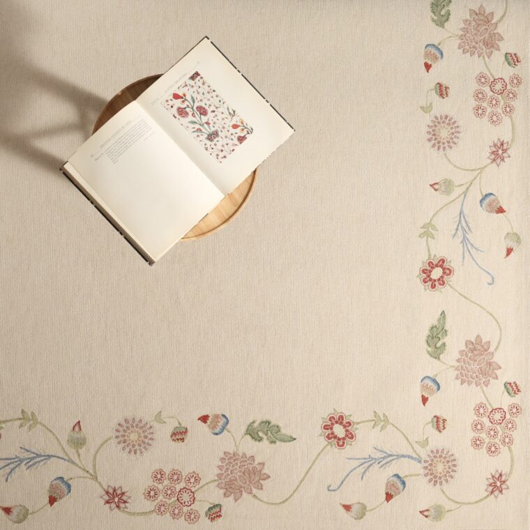 Tufted Hammershlag Flowers Styled 7