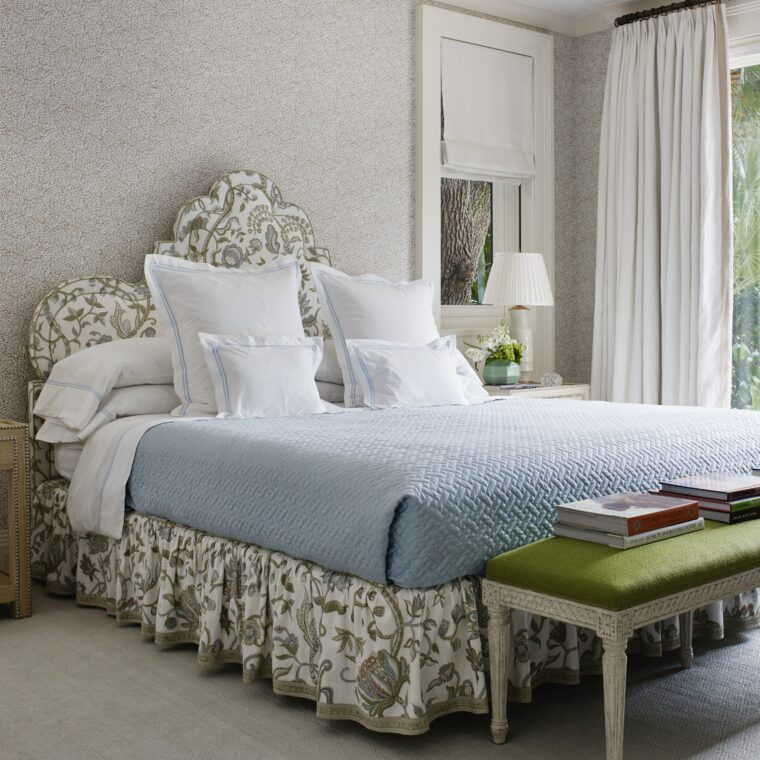 Design: Williams Lawrence Interiors, Photography: Francesco Lagnese-OTTO