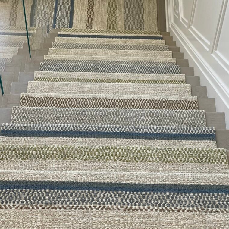 Hagga Bradford Stripe Install 2
