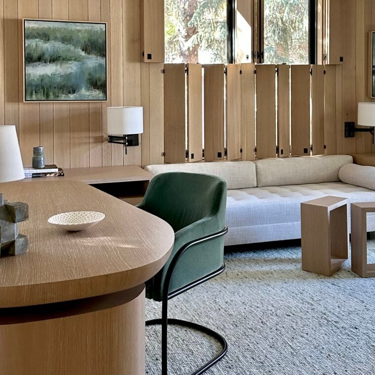 Design: Thomas Pheasant