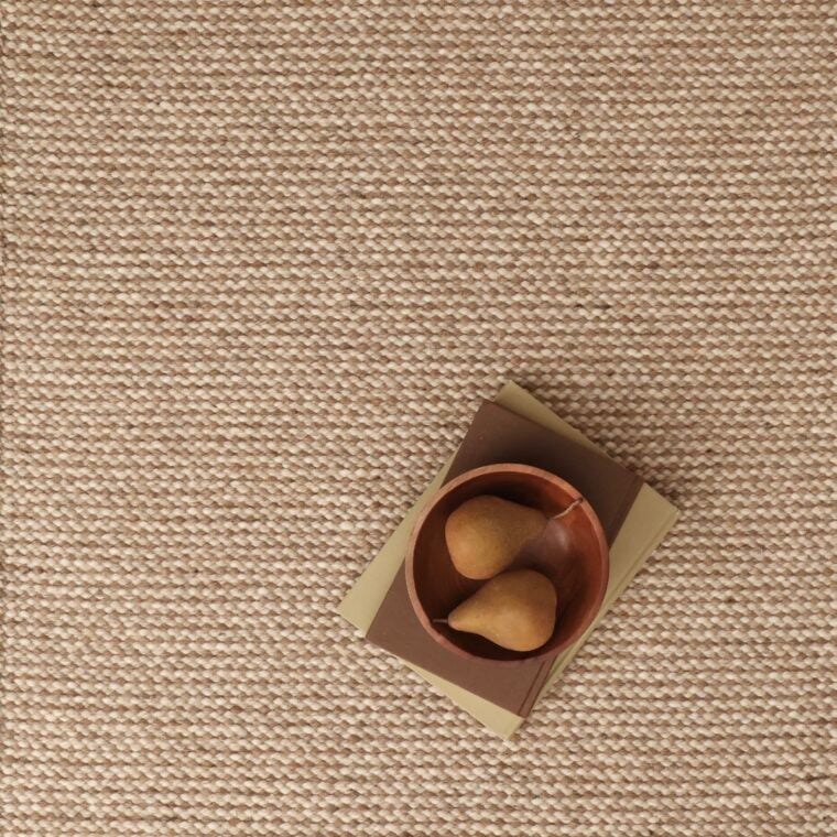 WT Signature Flat Out Perfect Melange, Durango 2000, Gobi 1004, Limestone 1002 Styled 4