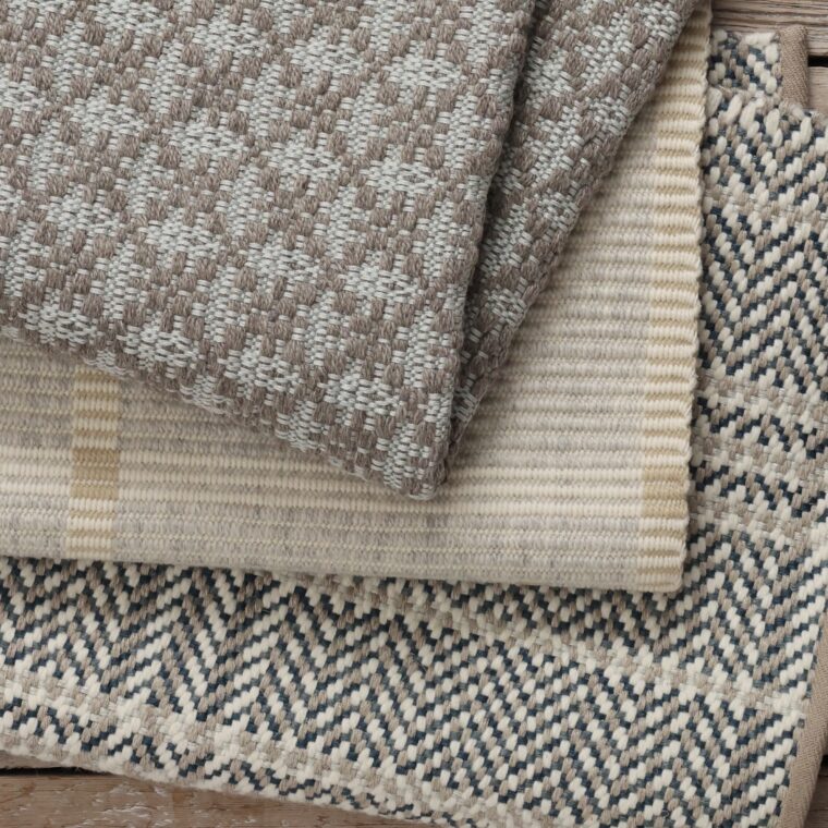 MS Donna's Plaid, Irving Grid, Marguerite's Circles Styled