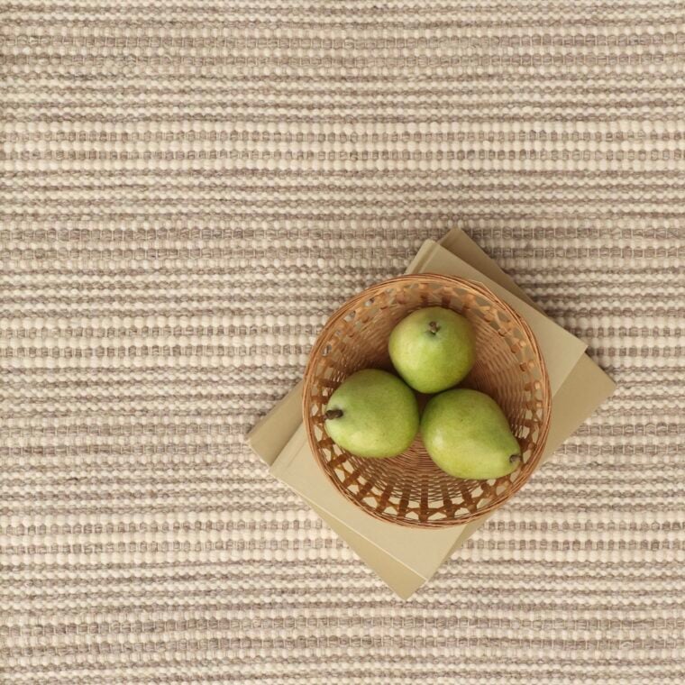 ECloth Rag Rug Greige Fleece, Cream Styled 5