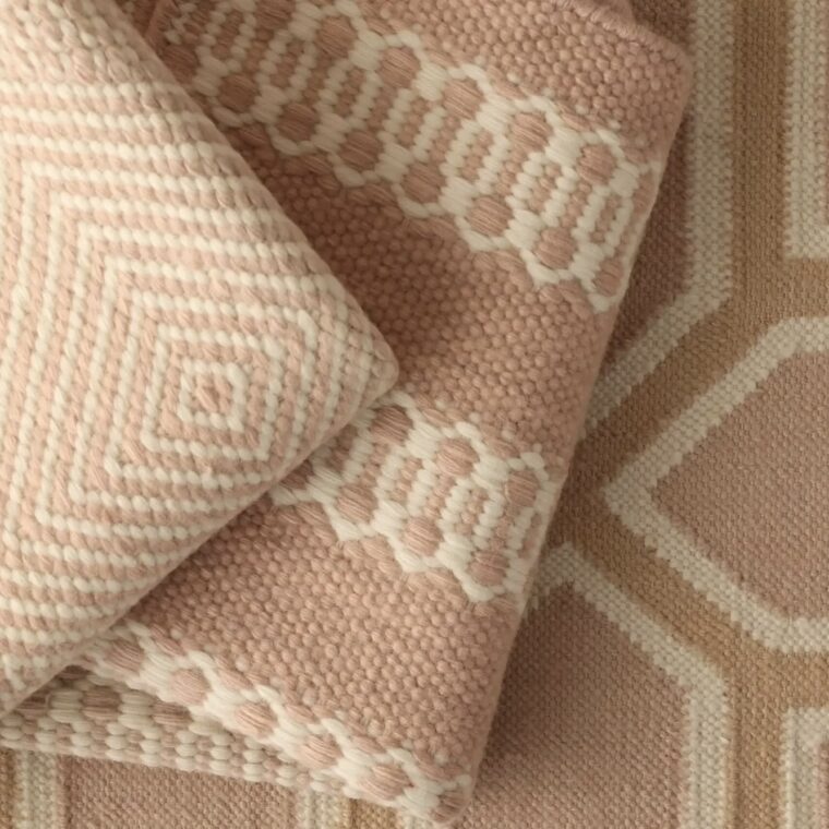 ECloth_Circles-Pinks-Styled-scaled