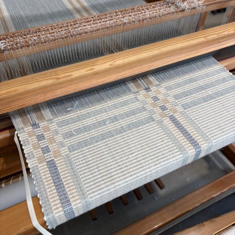 MS Huck Grid Blue Strie, Limestone On Loom 5