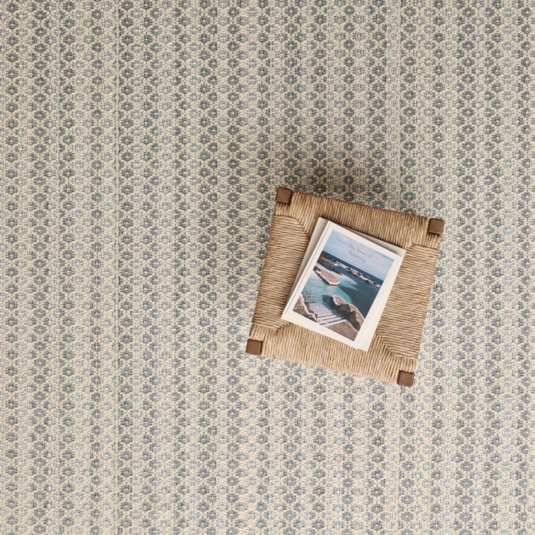 MS Ikat Diamond Stripe Indigo, Cream Styled 94