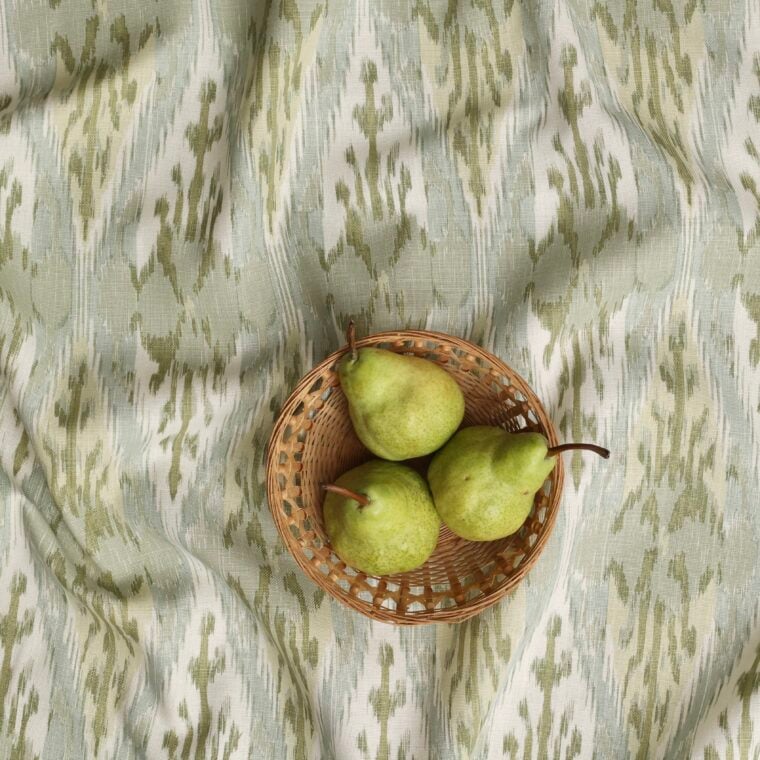 Fabric Rosie's Flowers Aloe EE3059A-89 Styled 14